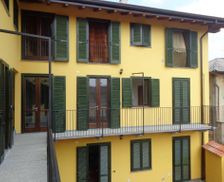 Italy Lombardy Fagnano Olona vacation rental compare prices direct by owner 13745226