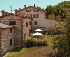 Italy Umbria Gubbio vacation rental compare prices direct by owner 16087275