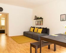 Germany Brandenburg Berlin vacation rental compare prices direct by owner 24888309