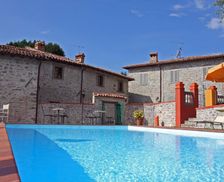 Italy Tuscany Barga vacation rental compare prices direct by owner 14444991