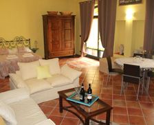 Italy Piedmont Castagnito vacation rental compare prices direct by owner 35522836