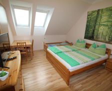 Austria Lower Austria Ottenschlag vacation rental compare prices direct by owner 15882120