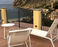 Italy Liguria Monterosso al Mare vacation rental compare prices direct by owner 27071378