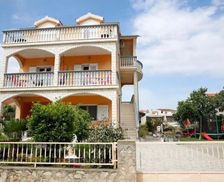 Croatia Sibenik-Knin County Vodice vacation rental compare prices direct by owner 24307455