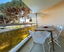 France Provence-Alpes-Côte d'Azur Cavalaire-sur-Mer vacation rental compare prices direct by owner 33463550