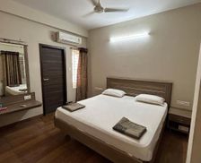 India Tamil Nadu Srīrangam vacation rental compare prices direct by owner 35556474