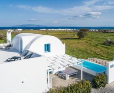 Greece Santorini Foinikiá vacation rental compare prices direct by owner 16314058