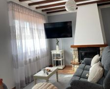 Spain Cantabria Cudón vacation rental compare prices direct by owner 36343081