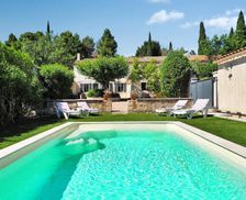 France Provence-Alpes-Côte d'Azur Maussane-les-Alpilles vacation rental compare prices direct by owner 33698179