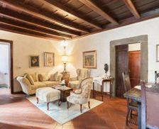 Italy Tuscany Laterina vacation rental compare prices direct by owner 13737550