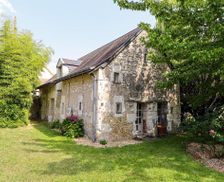 France Pays de la Loire Mayet vacation rental compare prices direct by owner 35539396