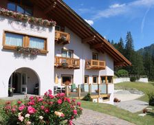 Italy Veneto Selva di Cadore vacation rental compare prices direct by owner 14280250