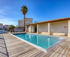 France Languedoc-Roussillon Aigues-Mortes vacation rental compare prices direct by owner 33482806