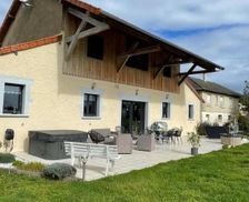 France Burgundy Cercy-la-Tour vacation rental compare prices direct by owner 16379524