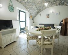 Italy Liguria Diano San Pietro vacation rental compare prices direct by owner 5003246