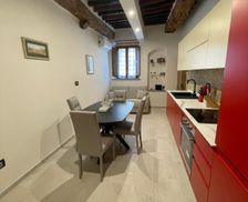 Italy Tuscany Monteriggioni vacation rental compare prices direct by owner 35456940