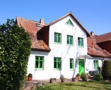 Germany Rügen Breege vacation rental compare prices direct by owner 13416465