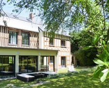 France Normandy Rieux vacation rental compare prices direct by owner 4415262