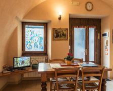 Italy Lombardy Riva di Solto vacation rental compare prices direct by owner 35875857