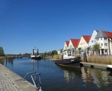 Germany Vorpommern-Greifswald Wolgast vacation rental compare prices direct by owner 4397346