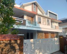 India Kerala Alwaye vacation rental compare prices direct by owner 35584284