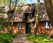 Germany Schleswig-Holstein Norderfriedrichskoog vacation rental compare prices direct by owner 33227192