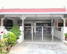 Malaysia Melaka Jasin vacation rental compare prices direct by owner 35585593