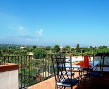 Italy Catania Acireale vacation rental compare prices direct by owner 6699937