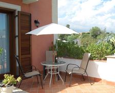 Italy Catania Acireale vacation rental compare prices direct by owner 6762757