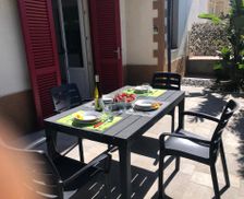 Italy Toscana Cecina vacation rental compare prices direct by owner 5170648