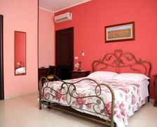 Italy Apulia Specchia vacation rental compare prices direct by owner 16154311