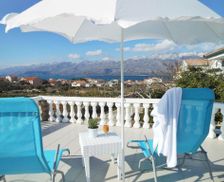 Croatia Dalmatien Ražanac vacation rental compare prices direct by owner 5320388