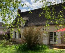 France Centre Saint-Cyran-du-Jambot vacation rental compare prices direct by owner 35088300