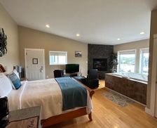 Canada British Columbia Ucluelet vacation rental compare prices direct by owner 12915251