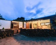 South Korea Jeju Island Seogwipo vacation rental compare prices direct by owner 35913918