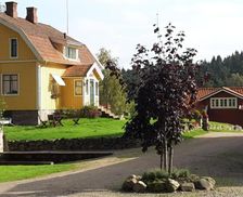 Sweden Västra Götaland Ucklum vacation rental compare prices direct by owner 13777431