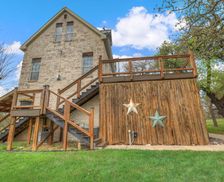 United States Texas Luckenbach vacation rental compare prices direct by owner 33495242