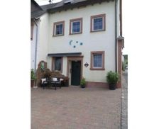 Germany Rhineland-Palatinate Zeltingen-Rachtig vacation rental compare prices direct by owner 33706897