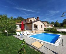 Croatia Istria Mofardini vacation rental compare prices direct by owner 35301579