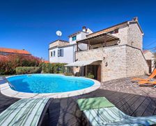 Croatia Istrien Rovinjsko Selo vacation rental compare prices direct by owner 4533604