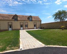 France Centre Chevannes vacation rental compare prices direct by owner 23610253