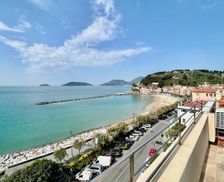 Italy SP Lerici vacation rental compare prices direct by owner 33475357