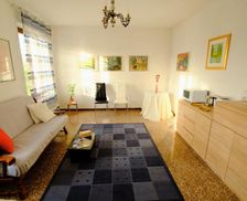 Italy Provincia di Mantova Ponti sul Mincio vacation rental compare prices direct by owner 26049300