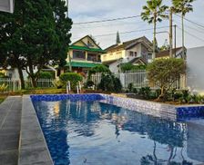 Indonesia West Java Cipanas vacation rental compare prices direct by owner 35284938