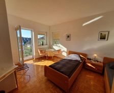 Germany Hessen Zwingenberg vacation rental compare prices direct by owner 26998357