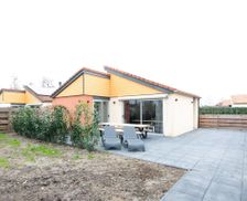 Netherlands Zuid-Holland Zevenhuizen vacation rental compare prices direct by owner 33503691