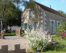 France Centre Couddes vacation rental compare prices direct by owner 33690676