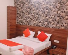 India Madhya Pradesh Gwalior vacation rental compare prices direct by owner 35418184