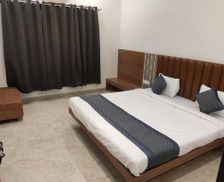 India Maharashtra Shegaon vacation rental compare prices direct by owner 35902295