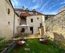 France Burgundy Châteauneuf vacation rental compare prices direct by owner 35439508